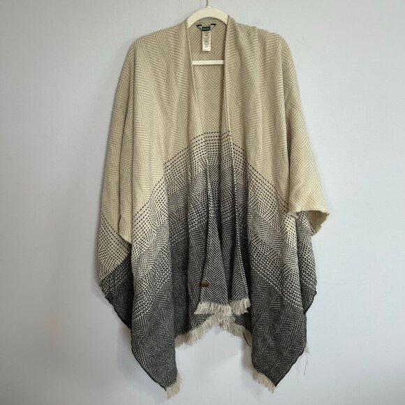 Roots Canada Women’s Poncho Shawl Wrap Ivory Gray Beige Blanket One Size - Picture 1 of 6